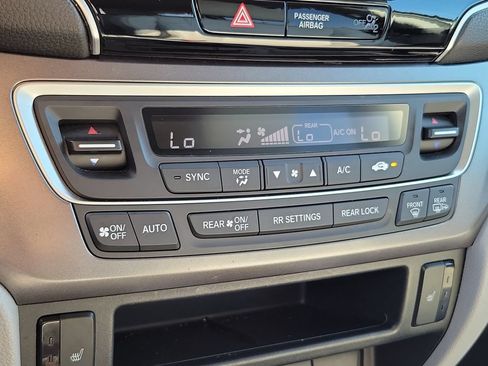 Used 2022 Honda Pilot Special Edition image 28