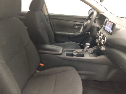 Used 2024 Nissan Sentra S FWD image 21