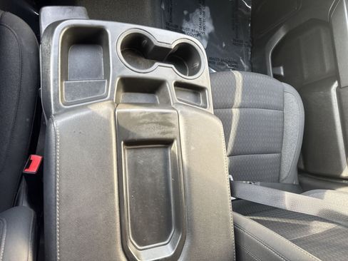 Used 2022 Chevrolet Silverado 1500 Custom AWD/4WD image 23