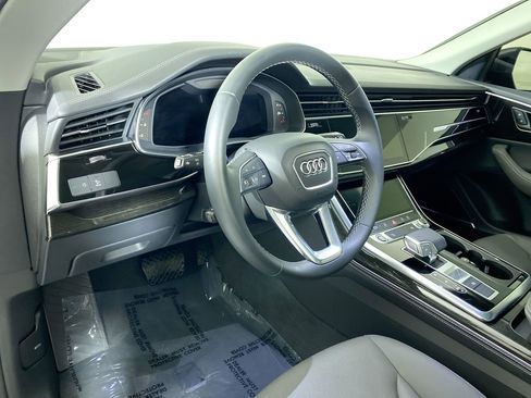 Certified 2025 Audi Q8 Premium Plus w/ Premium Plus Package image 29