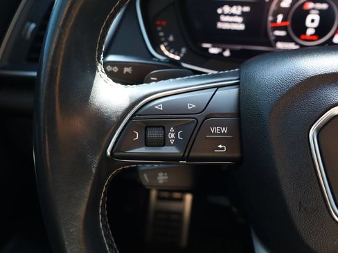 Used 2018 Audi SQ5 Premium Plus w/ S Sport Package AWD/4WD image 15