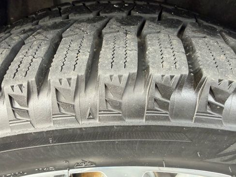 Used 2013 Ford Escape SE image 28