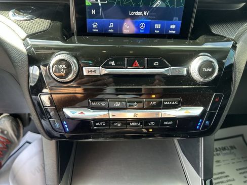 Used 2022 Ford Explorer ST w/ Equipment Group 401A AWD/4WD image 25