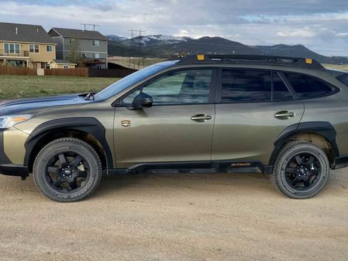 Used 2025 Subaru Outback Wilderness AWD/4WD image 5