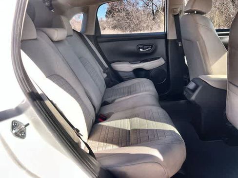 Certified 2025 Honda HR-V LX image 14