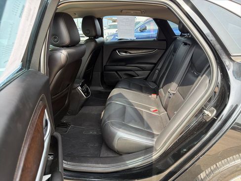 Used 2018 Cadillac XTS Luxury FWD image 30