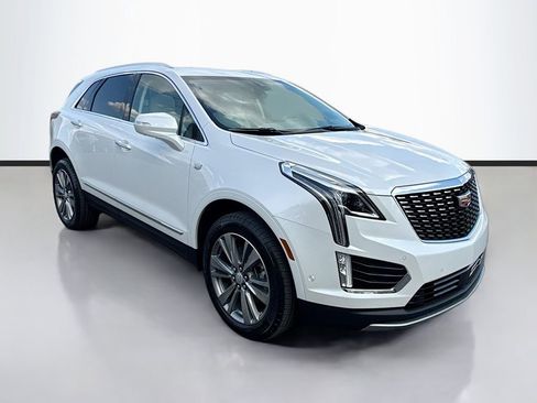 New 2025 Cadillac XT5 Premium Luxury w/ Technology Package image 3