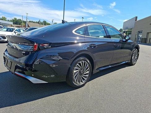 New 2025 Hyundai Sonata SEL image 4