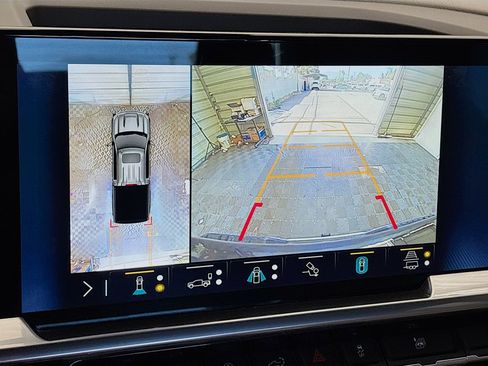 Used 2023 Chevrolet Silverado 1500 LTZ image 9