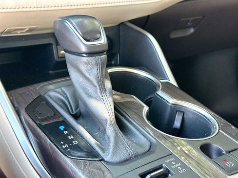 Used 2020 Toyota Highlander Platinum image 21