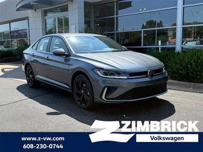 New 2025 Volkswagen Jetta SE