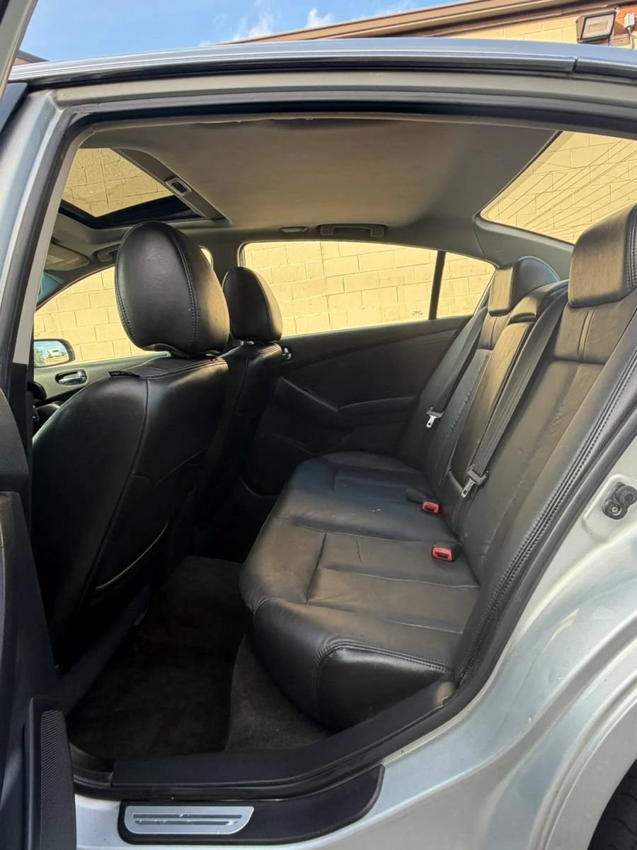 Used 2010 Nissan Altima 2.5 SL w/ SL Pkg FWD image 10