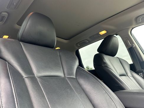 Used 2019 Subaru Ascent Limited w/ Popular Package #2 image 21