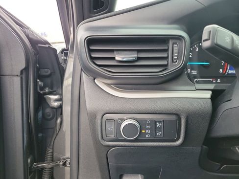 Certified 2020 Ford Explorer XLT w/ Comfort Package image 21