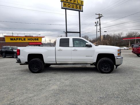 Used 2015 Chevrolet Silverado 2500 LT image 5