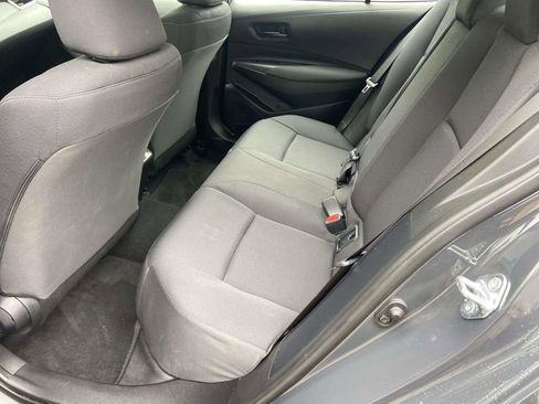Used 2025 Toyota Corolla LE w/ Convenience Package FWD image 18