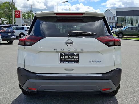 Certified 2023 Nissan Rogue SV w/ SV Premium B Package AWD/4WD image 7