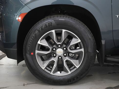 Used 2021 Chevrolet Tahoe LT w/ LT Signature Package AWD/4WD image 30