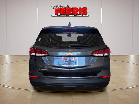 Used 2022 Chevrolet Equinox LS w/ LS Convenience Package FWD image 4