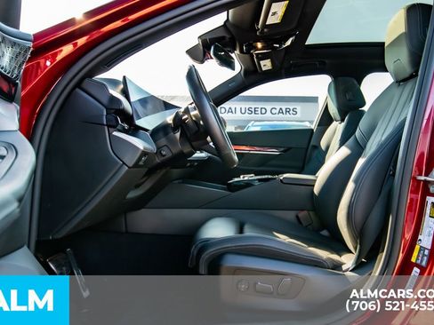 Used 2024 BMW i5 eDrive40i w/ M Sport Package image 13