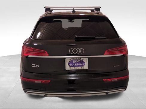 Used 2021 Audi Q5 Prestige w/ Prestige Package image 4