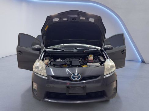 Used 2011 Toyota Prius Three image 8