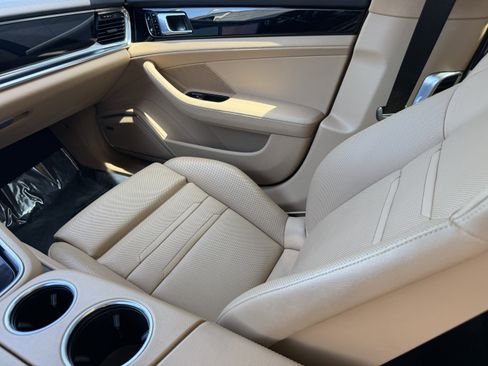Certified 2021 Porsche Panamera 4S AWD/4WD image 15