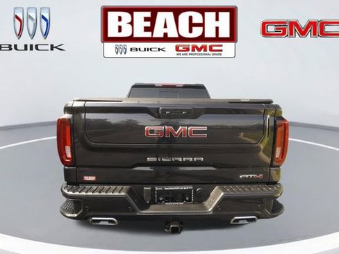 Used 2023 GMC Sierra 1500 AT4 w/ AT4 Premium Package image 4