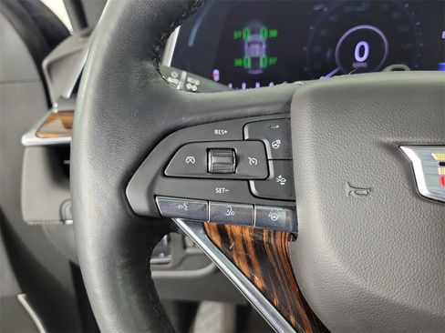 Certified 2022 Cadillac Escalade Premium Luxury w/ Performance Package image 23