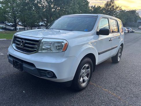 Used 2014 Honda Pilot LX image 1