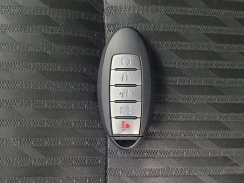 Used 2018 Nissan Altima 2.5 SV w/ 2.5 SV Technology Package FWD image 32