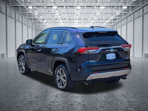 Used 2024 Toyota RAV4 Limited w/ Advanced Technology Package AWD/4WD image 3