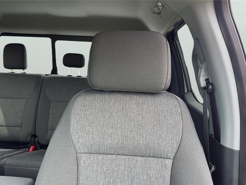 New 2025 Ford F250 XL AWD/4WD image 27