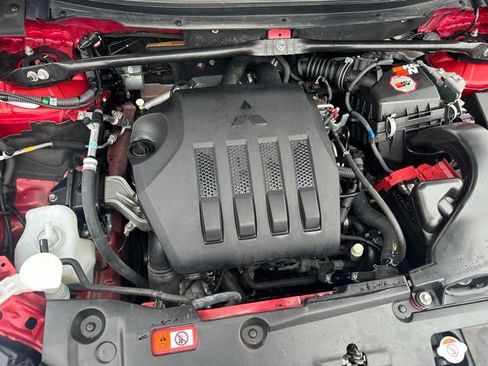 Used 2019 Mitsubishi Eclipse Cross SE image 29