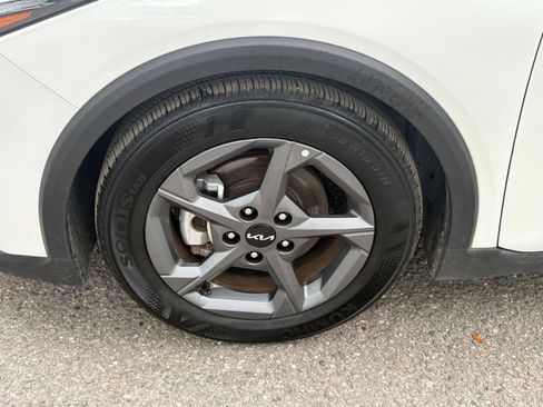 Used 2025 Kia K4 FWD image 29