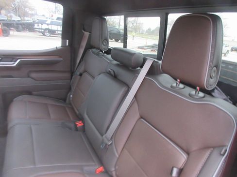 New 2026 GMC Sierra 1500 Denali image 15