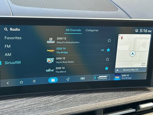 Used 2025 Hyundai Santa Fe Limited FWD image 18