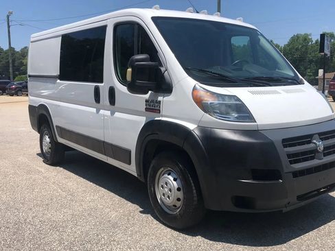 Used 2017 RAM ProMaster 1500 FWD image 4