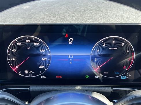 Certified 2025 Mercedes-Benz GLA 250 4MATIC image 17