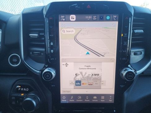 New 2026 RAM 1500 4x4 Crew Cab image 2