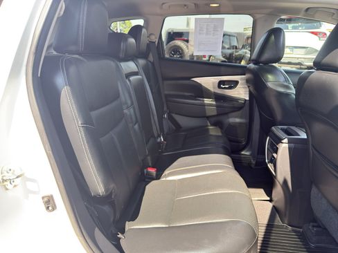 Used 2016 Nissan Murano SL AWD/4WD image 19