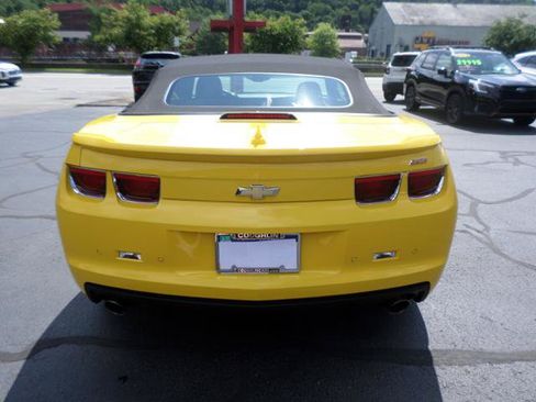 Used 2011 Chevrolet Camaro SS w/ RS Package RWD image 4