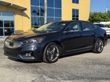 Certified 2019 Kia Cadenza Limited image 2