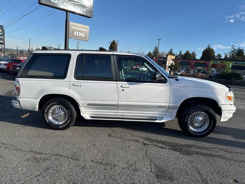 Used 1995 Ford Explorer Limited image 5