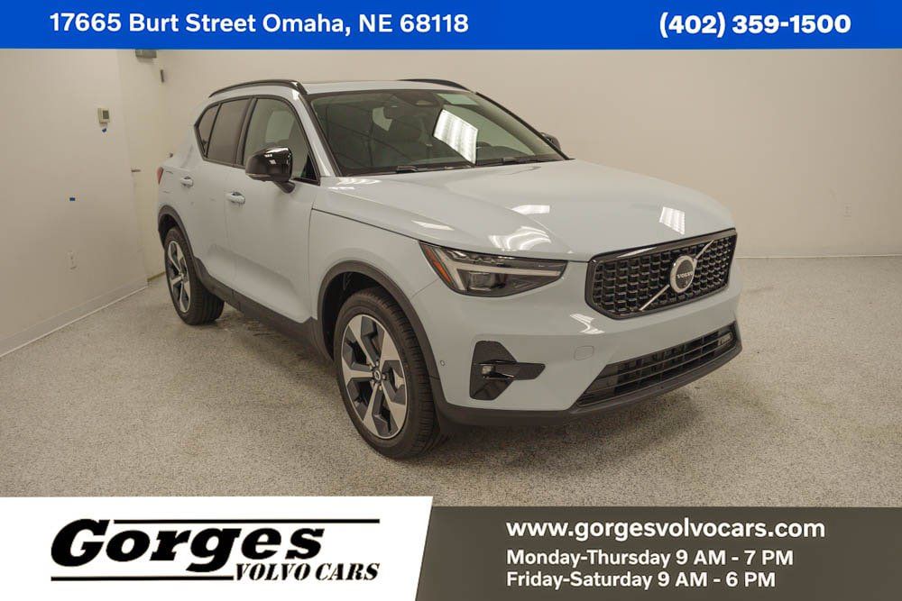 Certified 2026 Volvo XC40 B5 Plus w/ Protection Package Premier AWD/4WD image 1