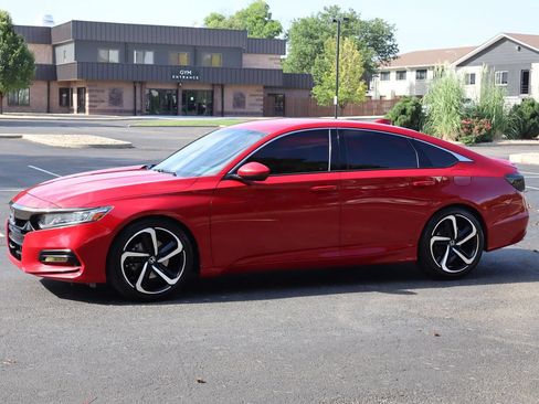 Used 2019 Honda Accord Sport image 10
