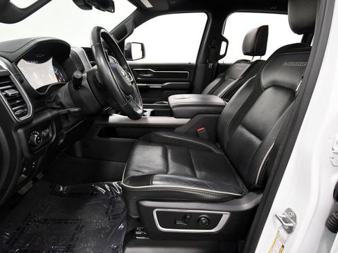 Used 2020 RAM 1500 Laramie w/ Sport Appearance Package AWD/4WD image 14