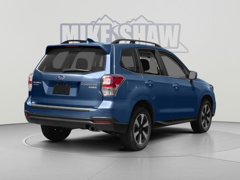 Used 2017 Subaru Forester 2.5i Limited AWD/4WD image 2