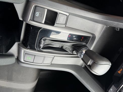 Used 2021 Honda Civic EX image 30