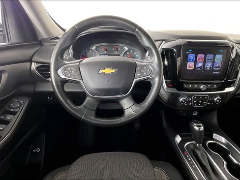 Used 2018 Chevrolet Traverse LT FWD image 6